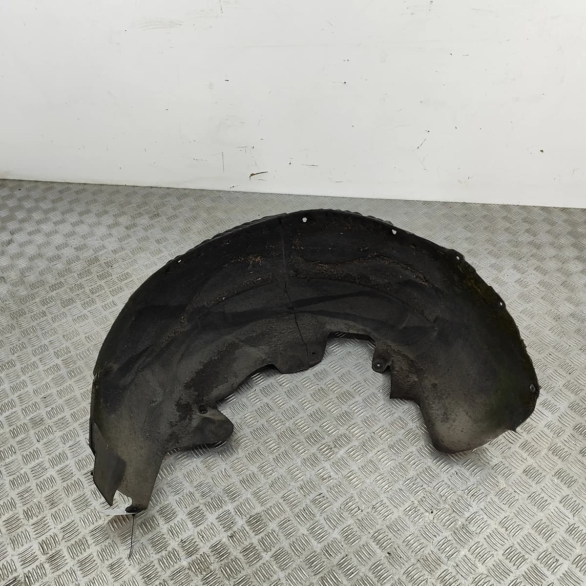MERCEDES-BENZ E W213 Rear Left Arch Liner A2136909104 2.0 Diesel 143kw 31320151