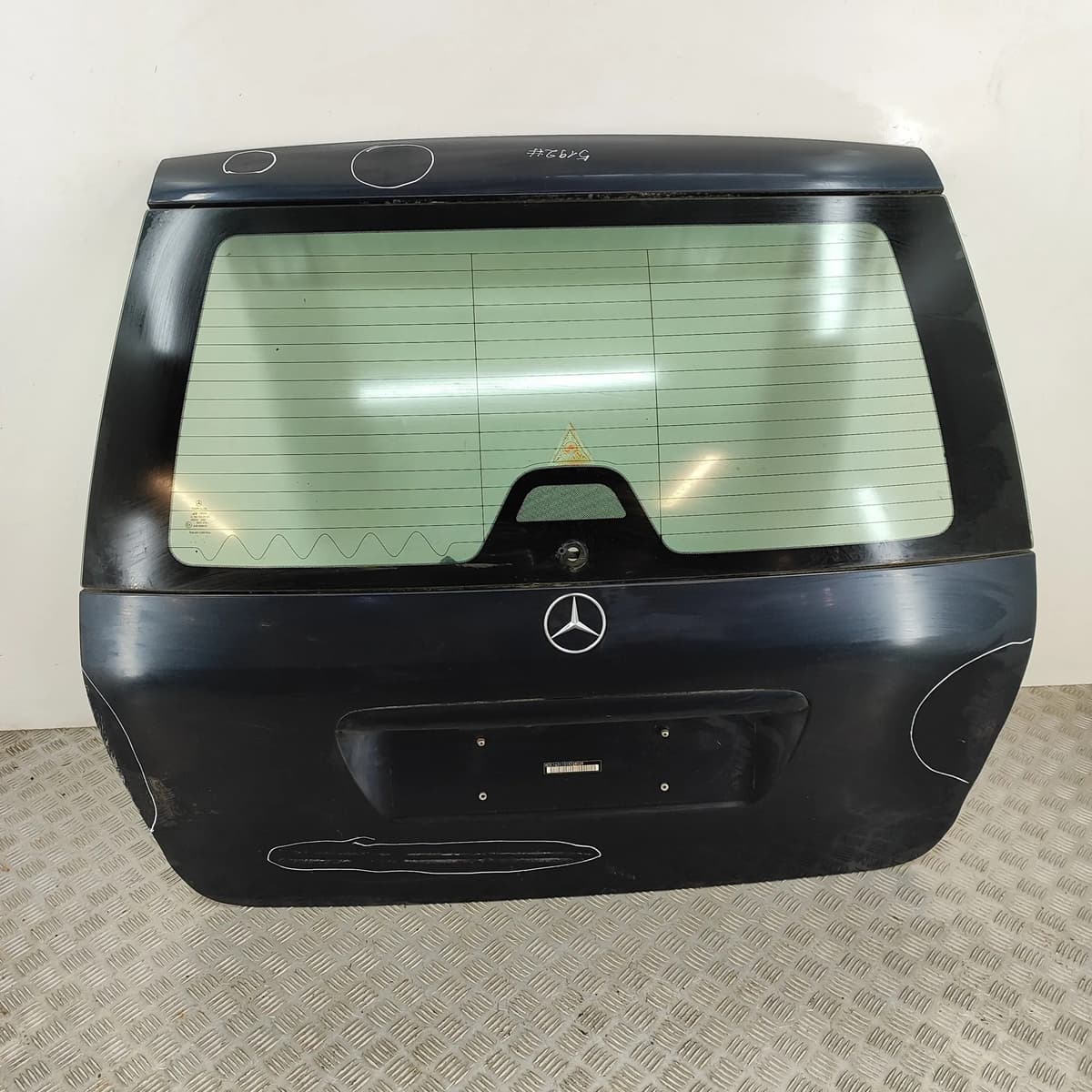 MERCEDES-BENZ M W163 Tailgate Bootlid A1637401105 2000 31407321