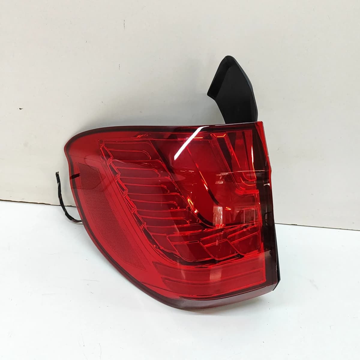 BMW X5 F15 Rear Left Tail Light 3.0 190kw 2014 31416443 China Aftermarket RHD