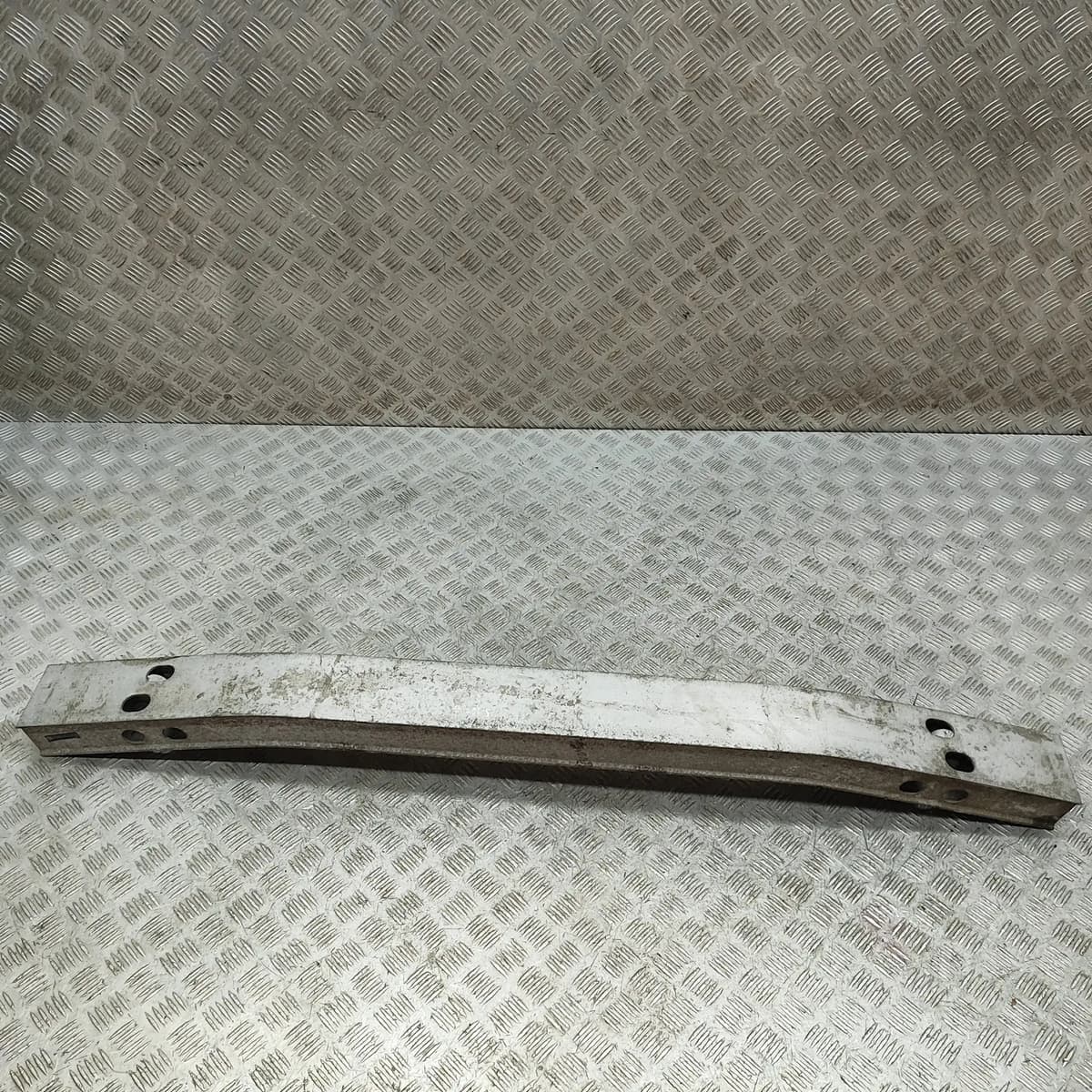 TOYOTA PRIUS Hatchback W2 Rear Crash Reinforcement  Bar 52171-47050 31443728