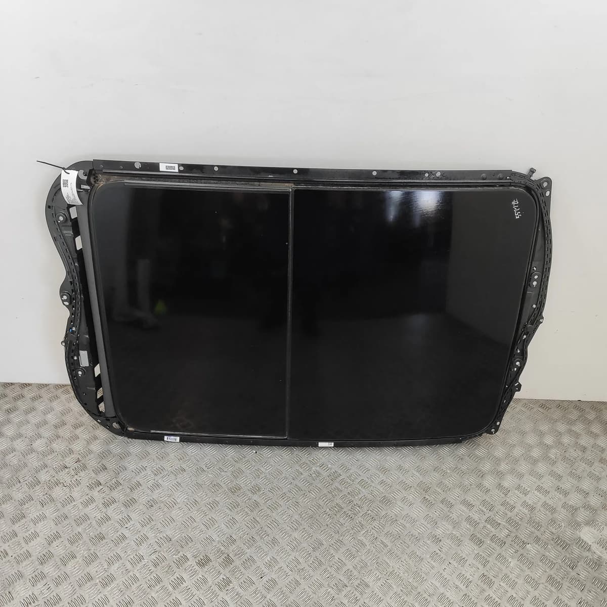 PORSCHE MACAN Sunroof 95B877041G 3.0 Petrol 260kw 2021 31459956