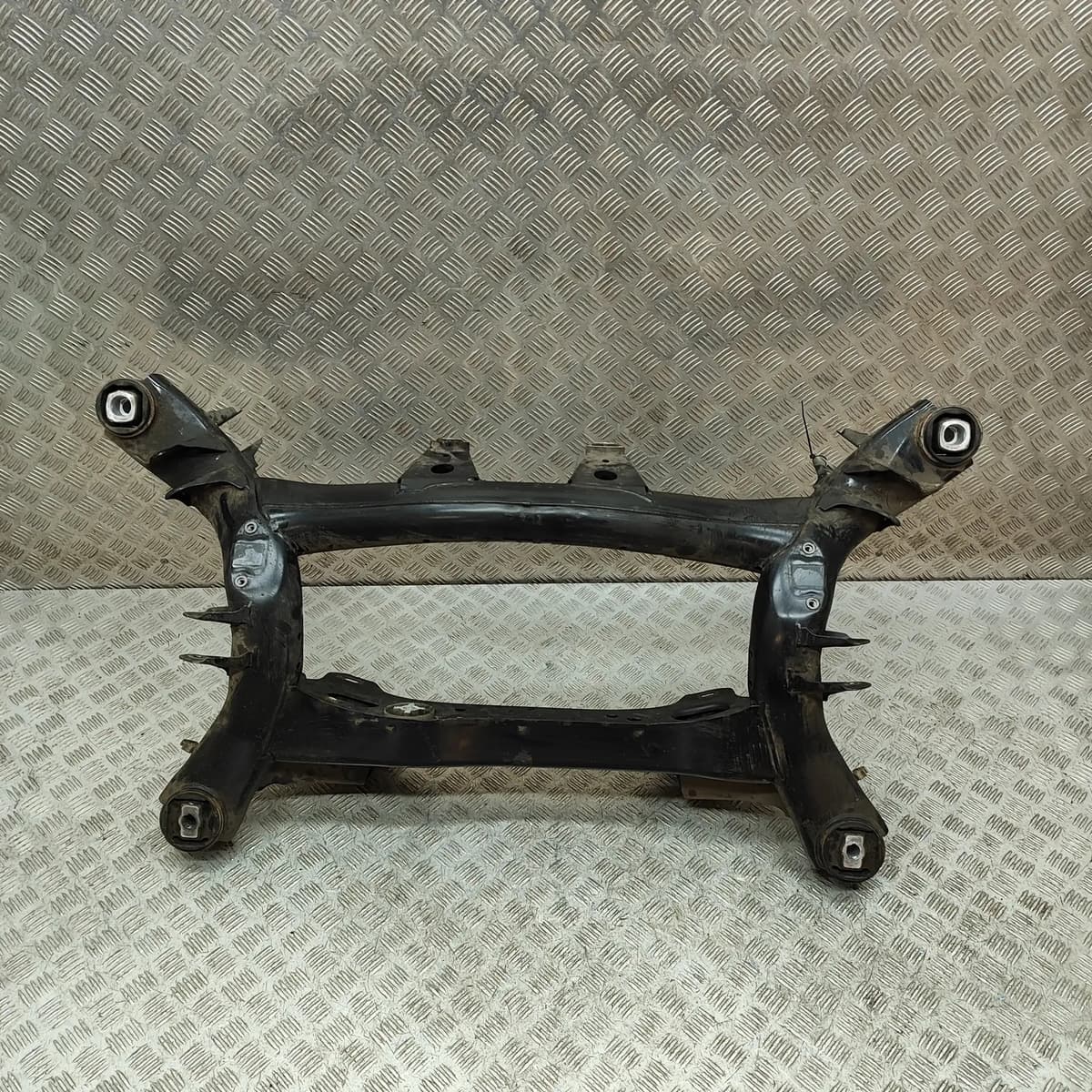 BMW 3 F30 Rear Subframe 6792507 2.0 Hybrid 185kW 2017 31468641