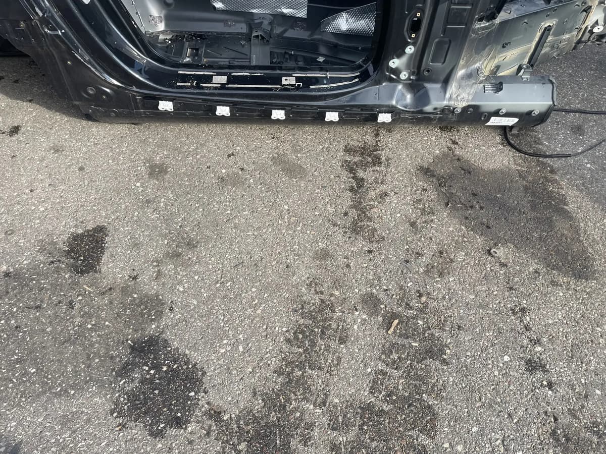 MERCEDES-BENZ AMG GT C190 Right Side Sideskirt 4.0 Petrol 340kw 2016 31565649
