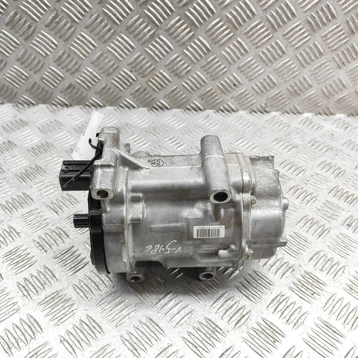 TOYOTA YARIS CROSS XP210 Air Condition A/C Pump 88370-K0010 1.5 Hybrid 85kW 2024