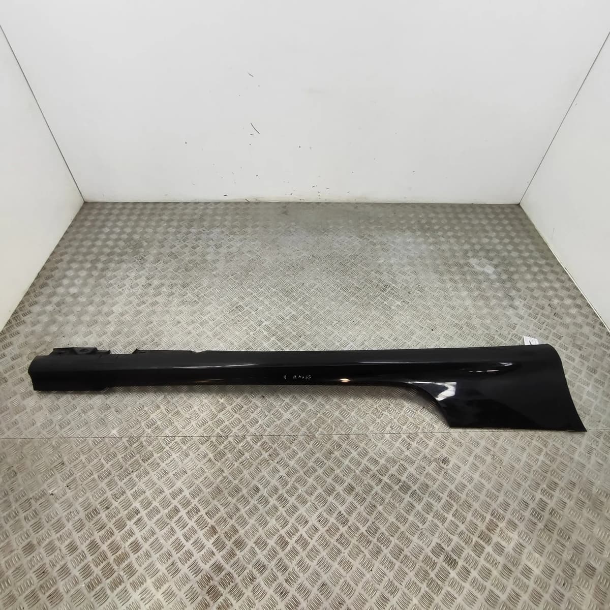 MERCEDES-BENZ E Cabrio A238 Right Side Plastic Sideskirt A2386907402 31648605