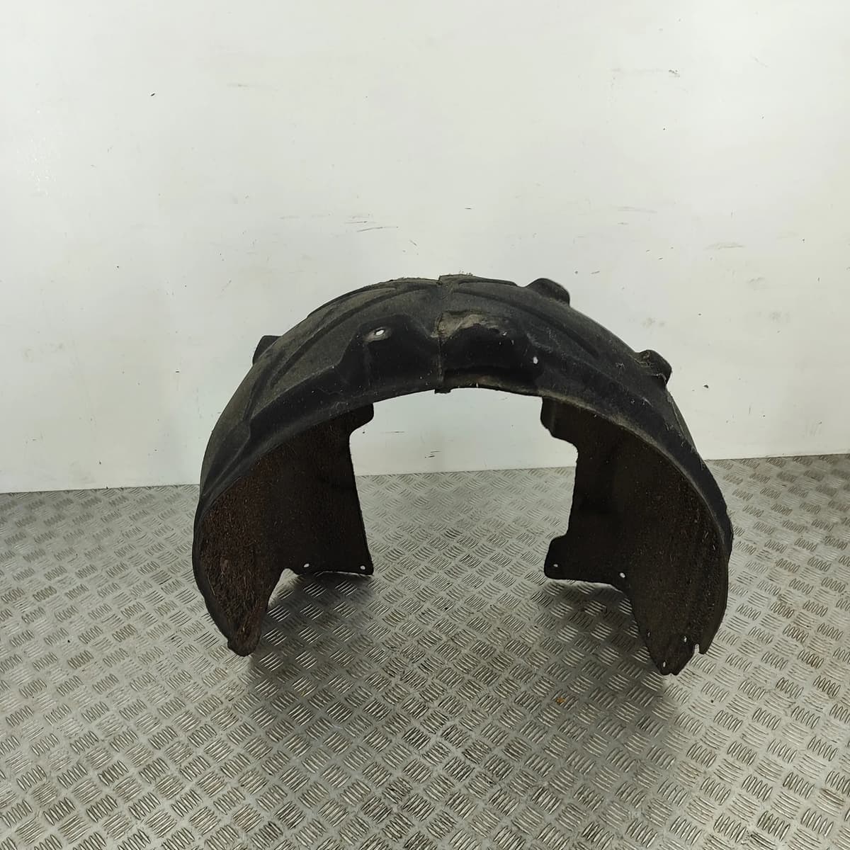 TESLA MODEL X Rear Right Arch Liner 1034248-00-I 568kw 2020 31648900