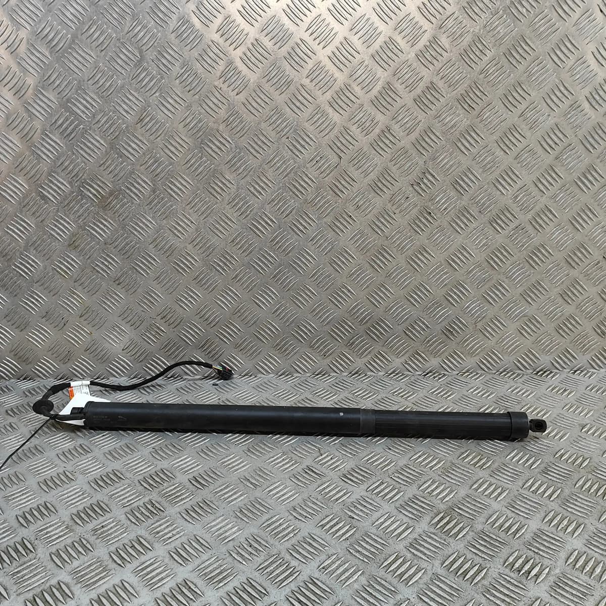 JAGUAR F-PACE X761 Left Side Tailgate Gas Strut HK83-70354-AF 2022 31650561