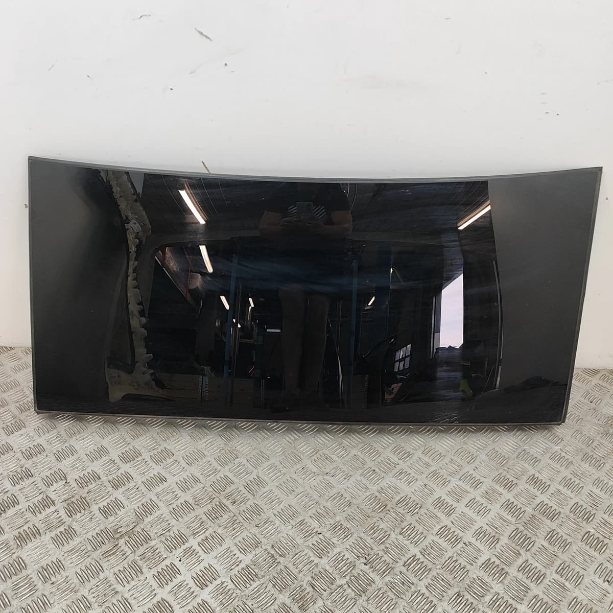 TESLA MODEL X Sunroof Left Part 1034902-00-N 568kw 2020 31655893