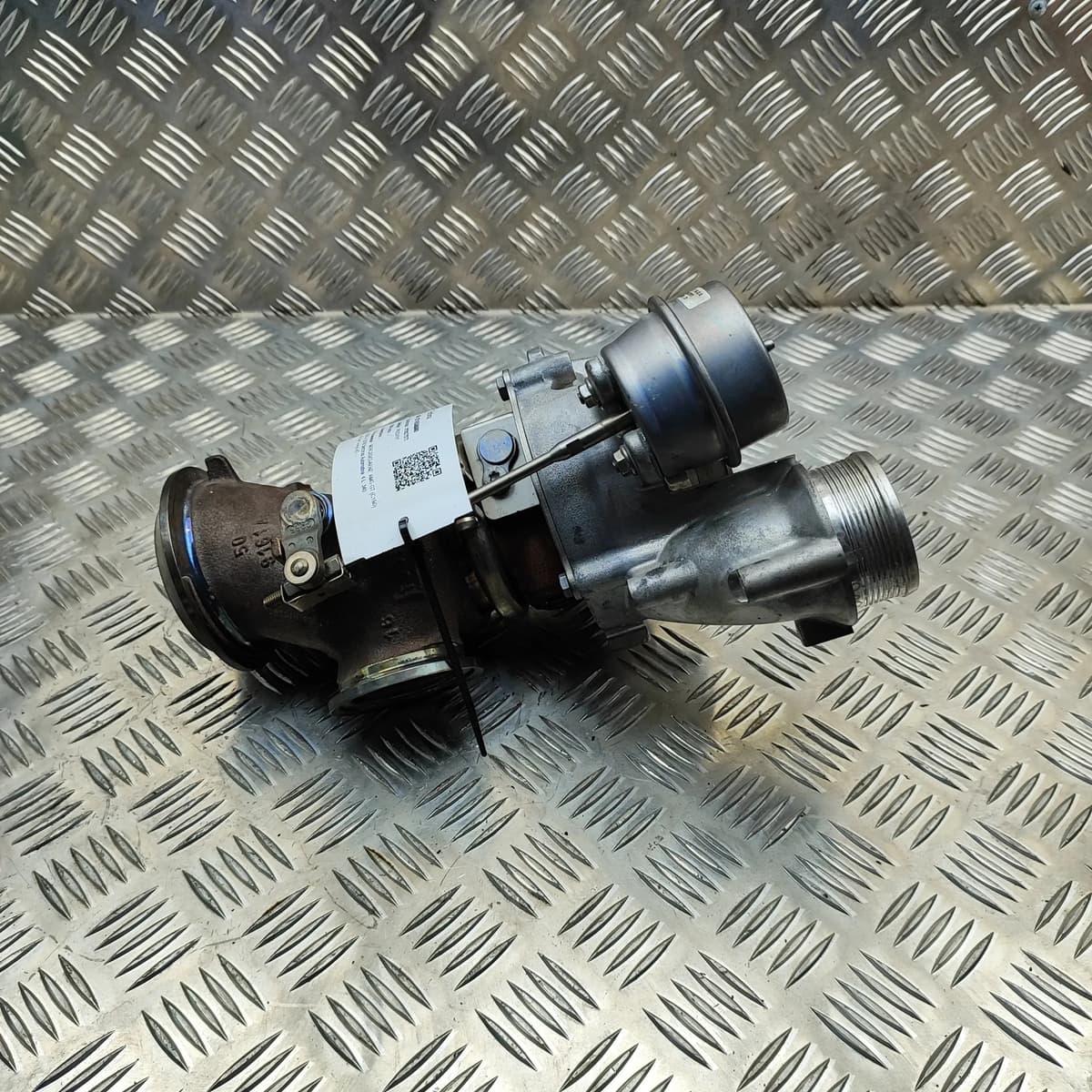 MERCEDES-BENZ AMG GT C190 Turbocharger A1770900080 4.0 Petrol 340kW 2016