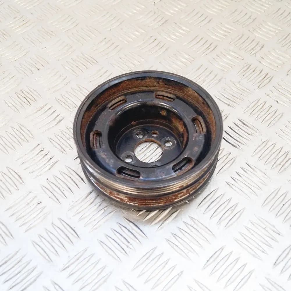 Volkswagen Passat 3B6 Crankshaft Pulley 06B105243D 1.8T 110kw 2003