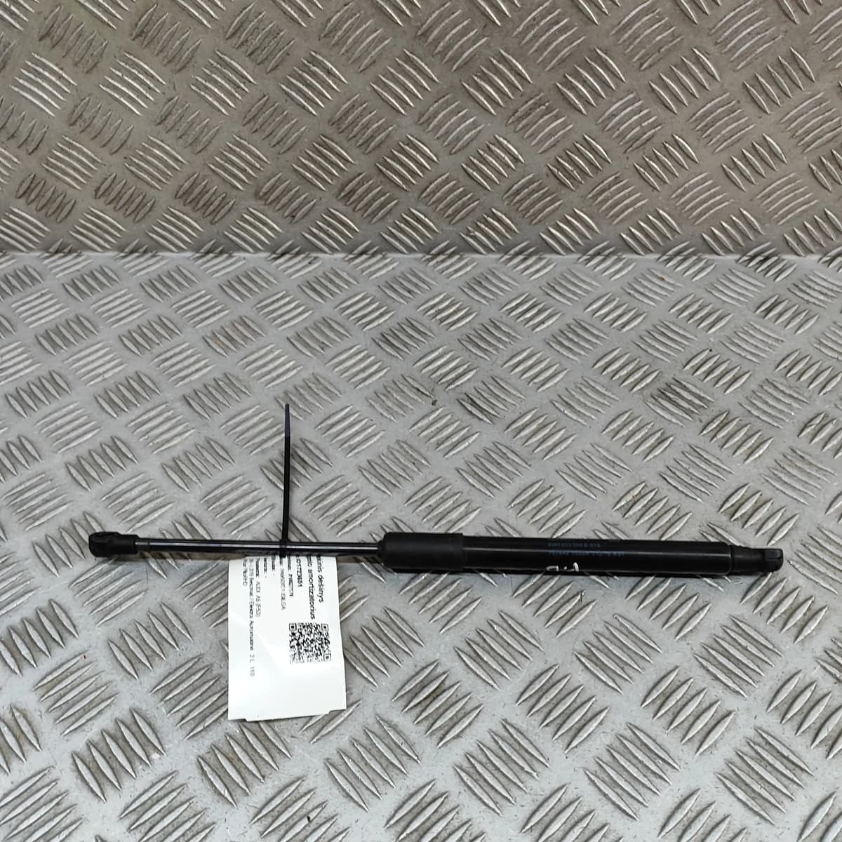 AUDI A5 F53 Front Right Bonnet Strut 8W0823359B 2.0 Hybrid 31723651