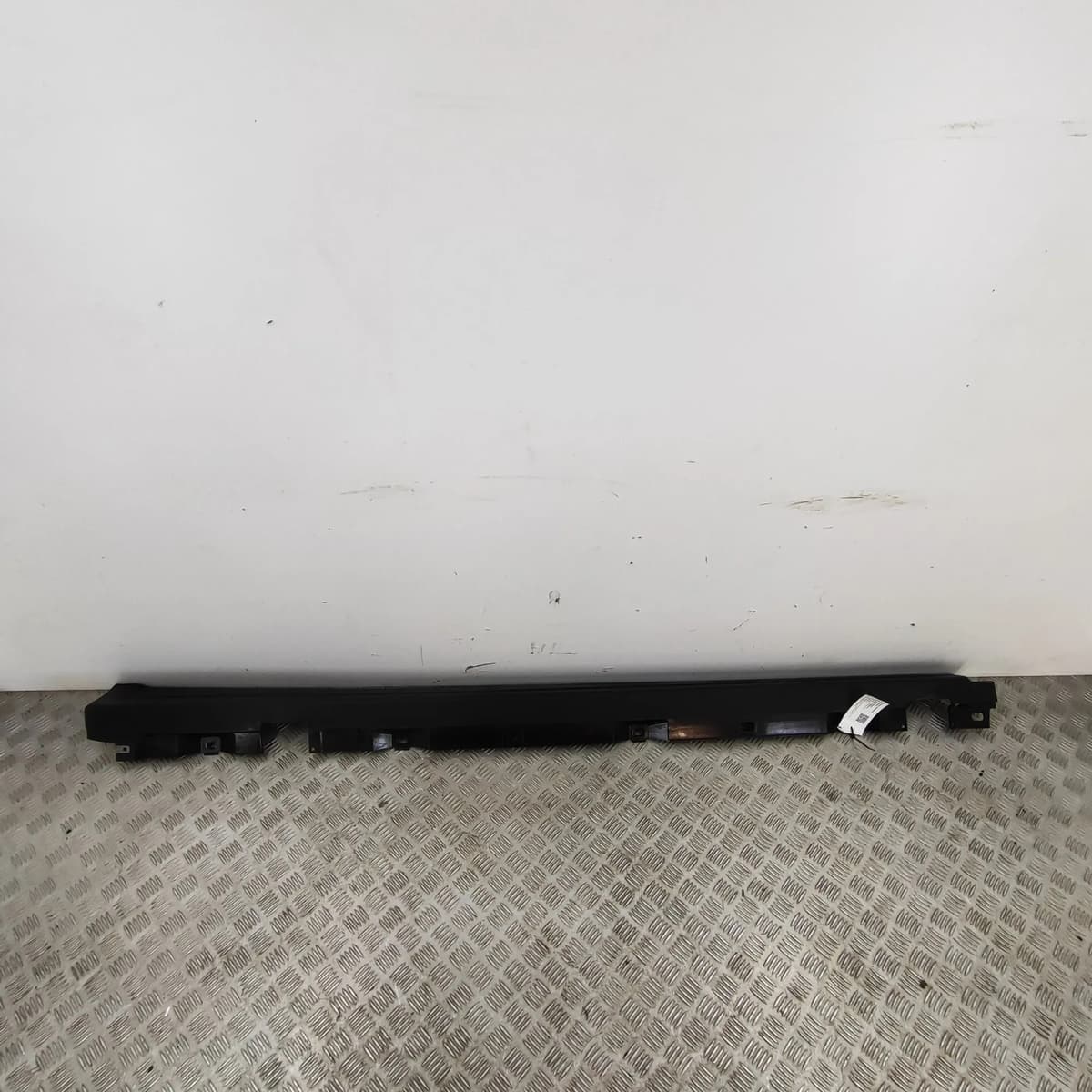 MERCEDES-BENZ GLB X247 Right Side Plastic Sideskirt Cover A2476980800 31726371