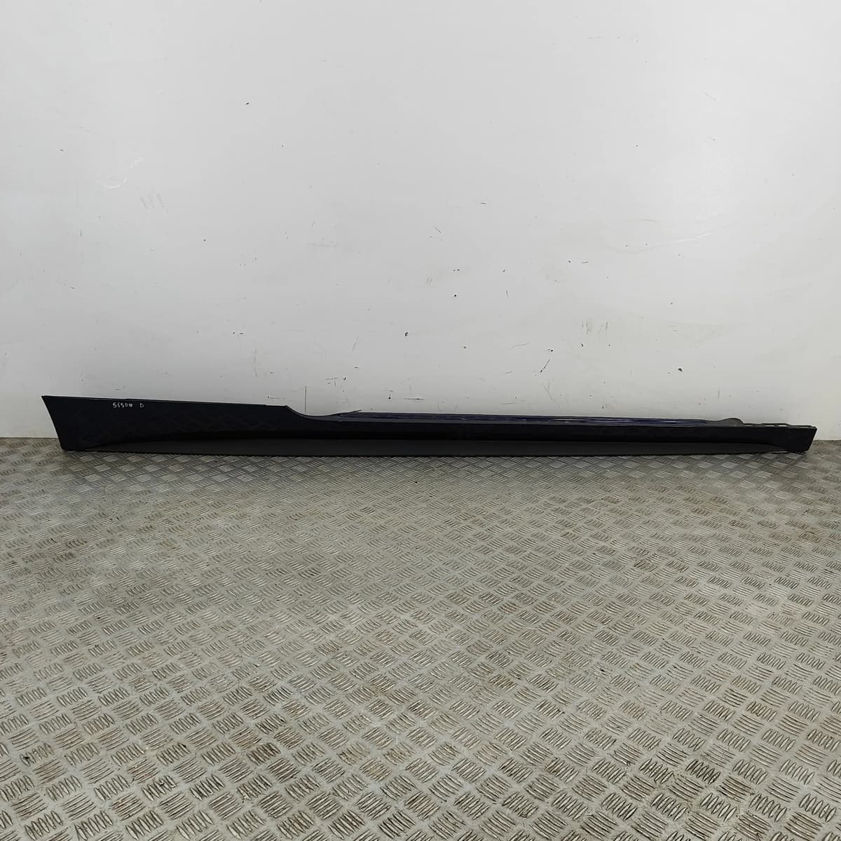 AUDI A5 F5 Right Side Plastic Sideskirt Cover 8W6853856A 2019 31779967