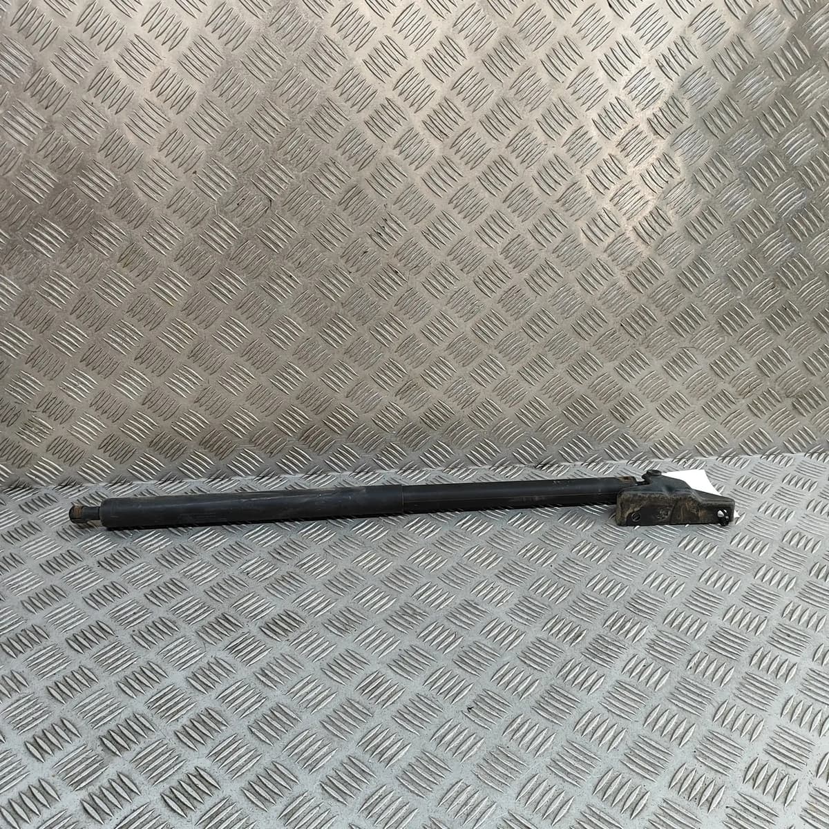 MERCEDES-BENZ VITO Tourer W447 Left Side Tailgate Gas Strut A4479800064 2016