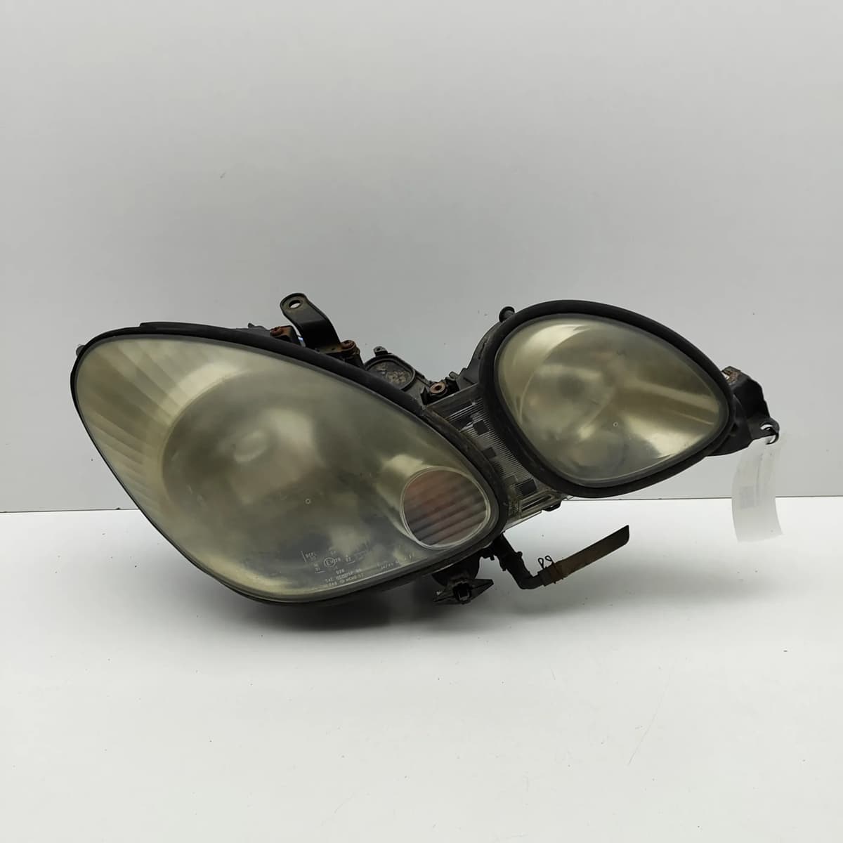 LEXUS GS JZS160, UZS161, UZS160 Front Right Headlight LHD 81110-3A400 31802295