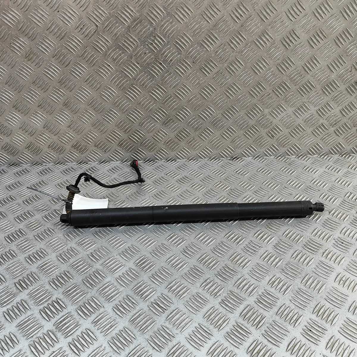 PORSCHE Taycan Left Side Tailgate Gas Strut 9J0827851B Electricity 31802704