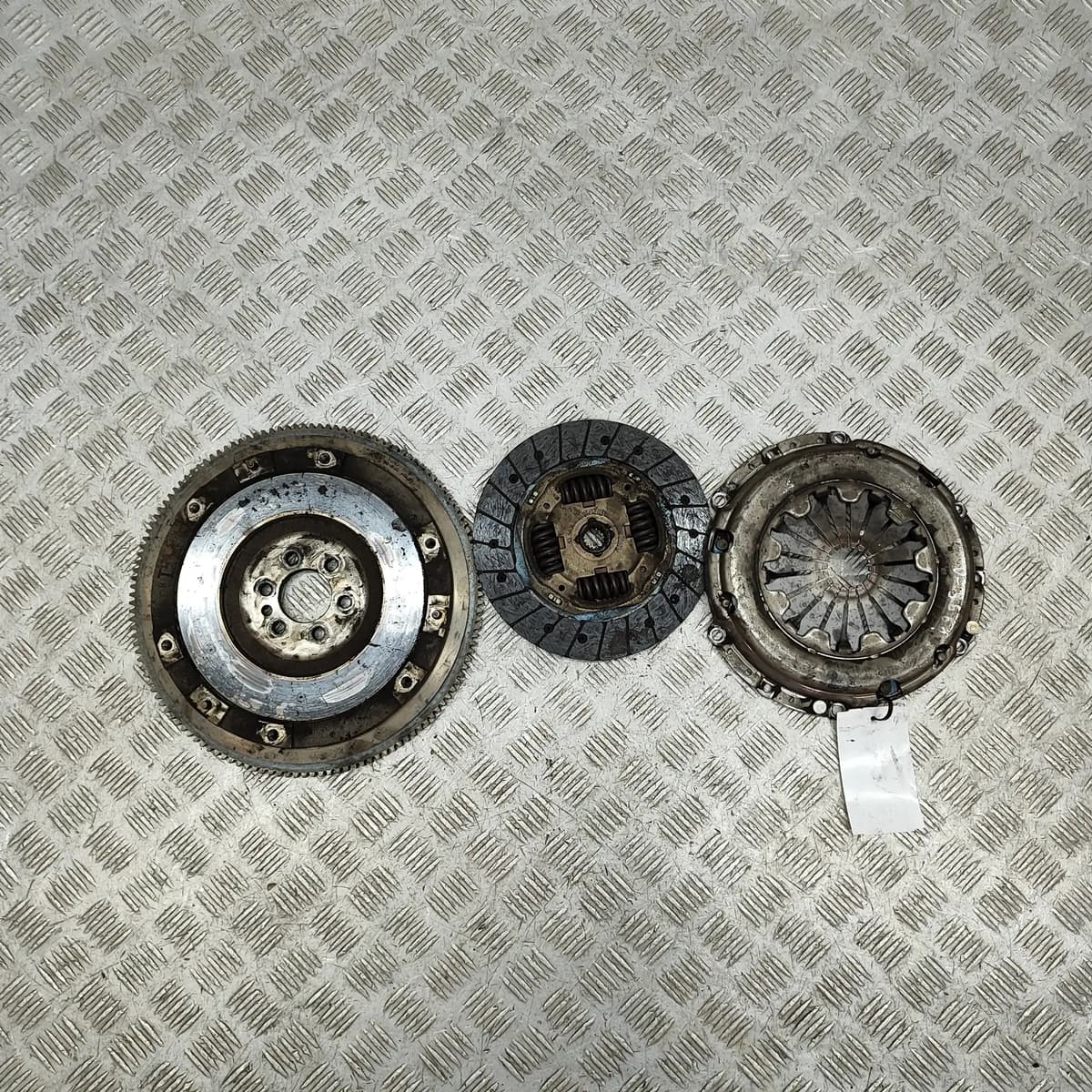 MINI COUNTRYMAN R60 Clutch Kit 7572842 1.6 Petrol 90kW 2015 31861420