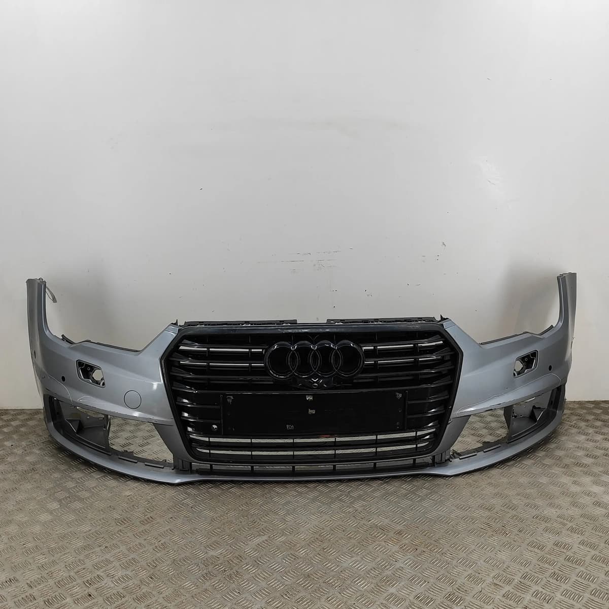 AUDI A7 Sportback 4GA, 4GF Front Bumper 4G8807065BA 3.0 Diesel 160kw 31865315