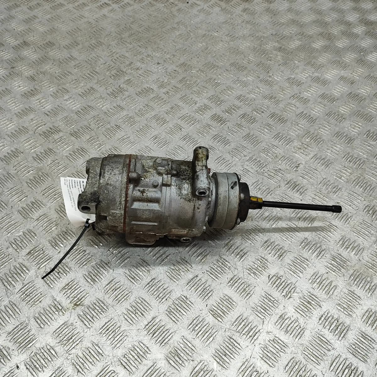 BENTLEY CONTINENTAL Coupe 3W Air Condition A/C Pump 4H0260805H 31880488