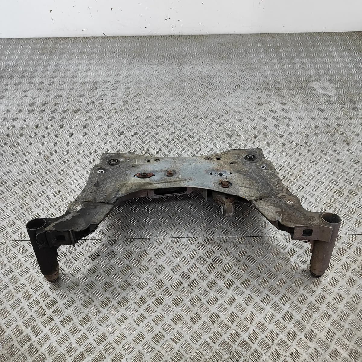 RENAULT MEGANE CC Front Subframe 544010579R 1.6 Diesel 96kW 2014 31883285