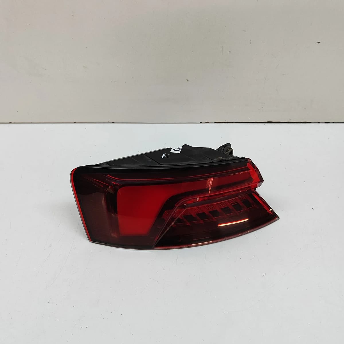 AUDI A5 F53 Rear Left Tail Light 8W6945091J 3.0 Petrol 260kw 2018 31953221 RHD