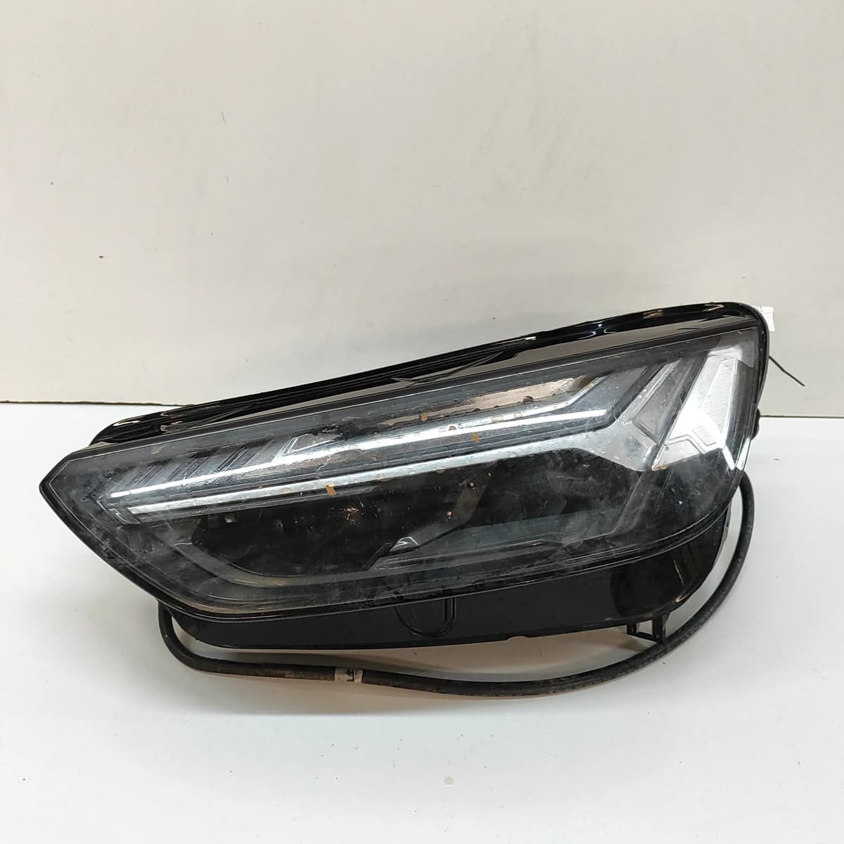 AUDI Q5 FY Front Left Headlight 80A941035E LHD 2024 31955651