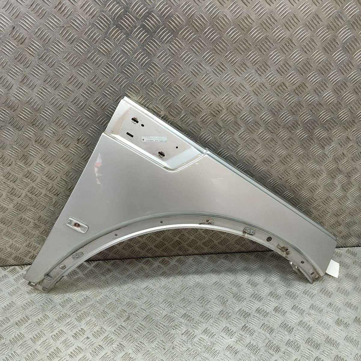 DODGE NITRO Front Right Fender K55360844AC 2.8 Diesel 130kw 2008 31959997