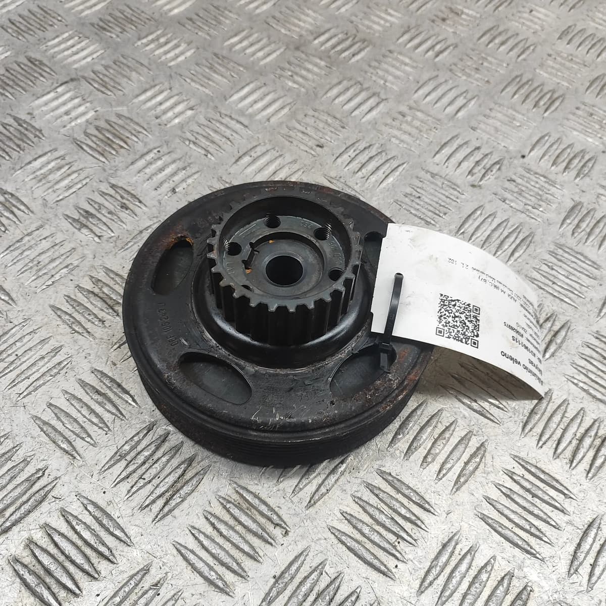 AUDI A4 8EC B7 Crankshaft Pulley 06F105243J 2.0 Petrol 162kw 2007 31961115