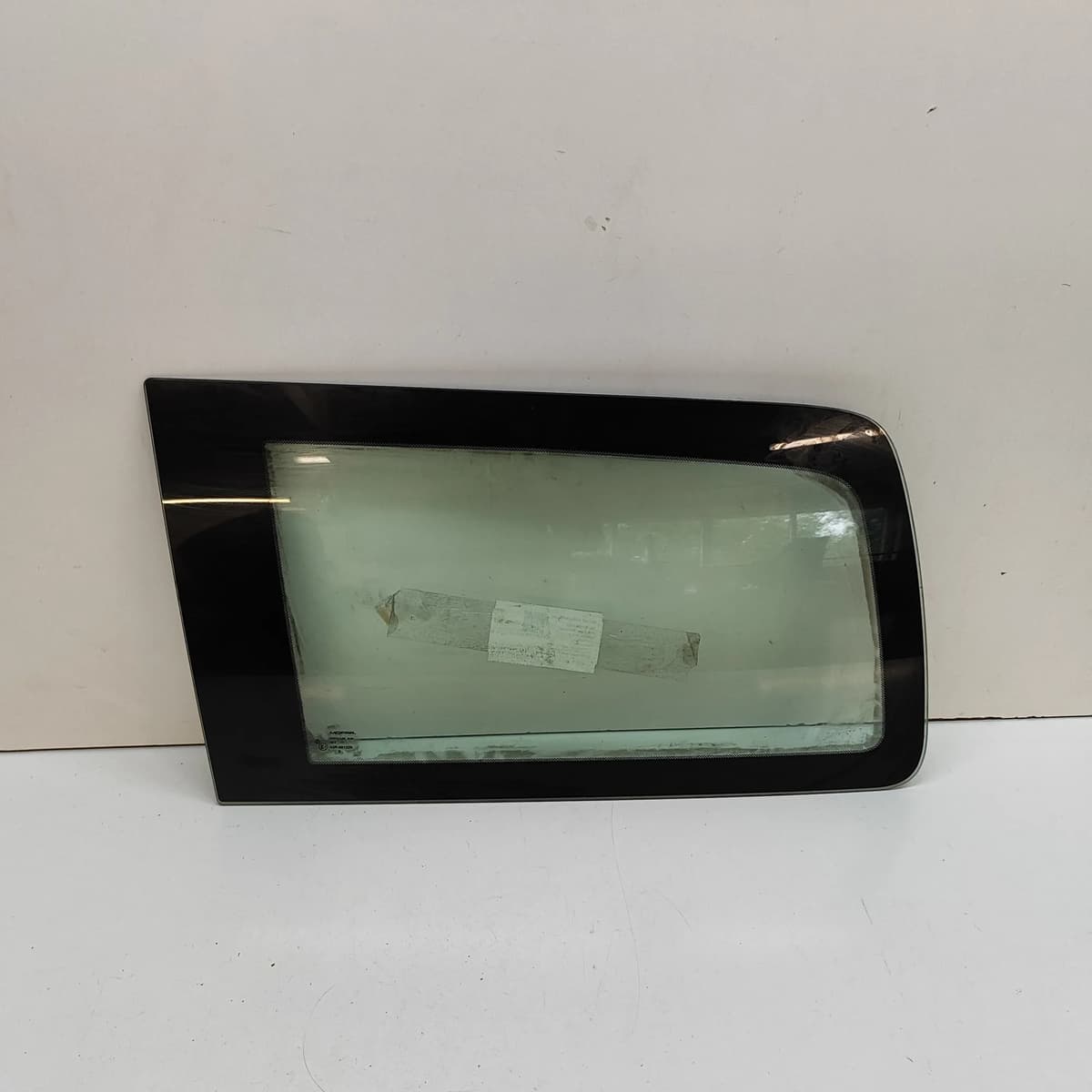 DODGE NITRO Rear Left Quarter Window 55360885AB 2.8 Diesel 130kw 2008 31963427