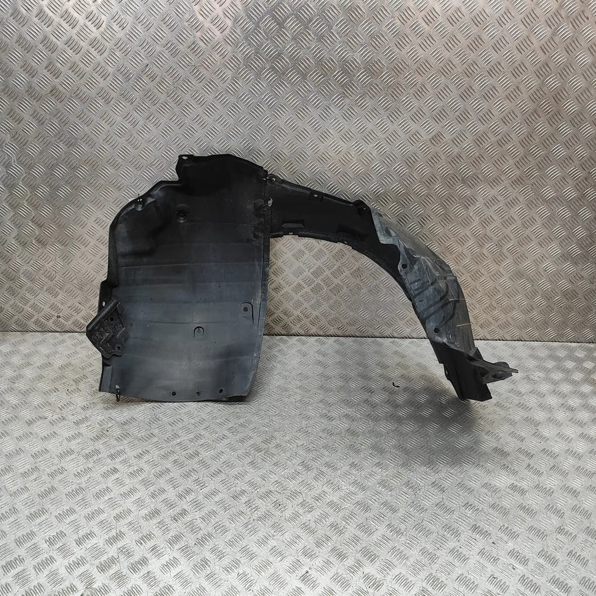 NISSAN 370 Z Coupe Z34 Front Right Arch Liner 63844-1EA0A 2014 31963852
