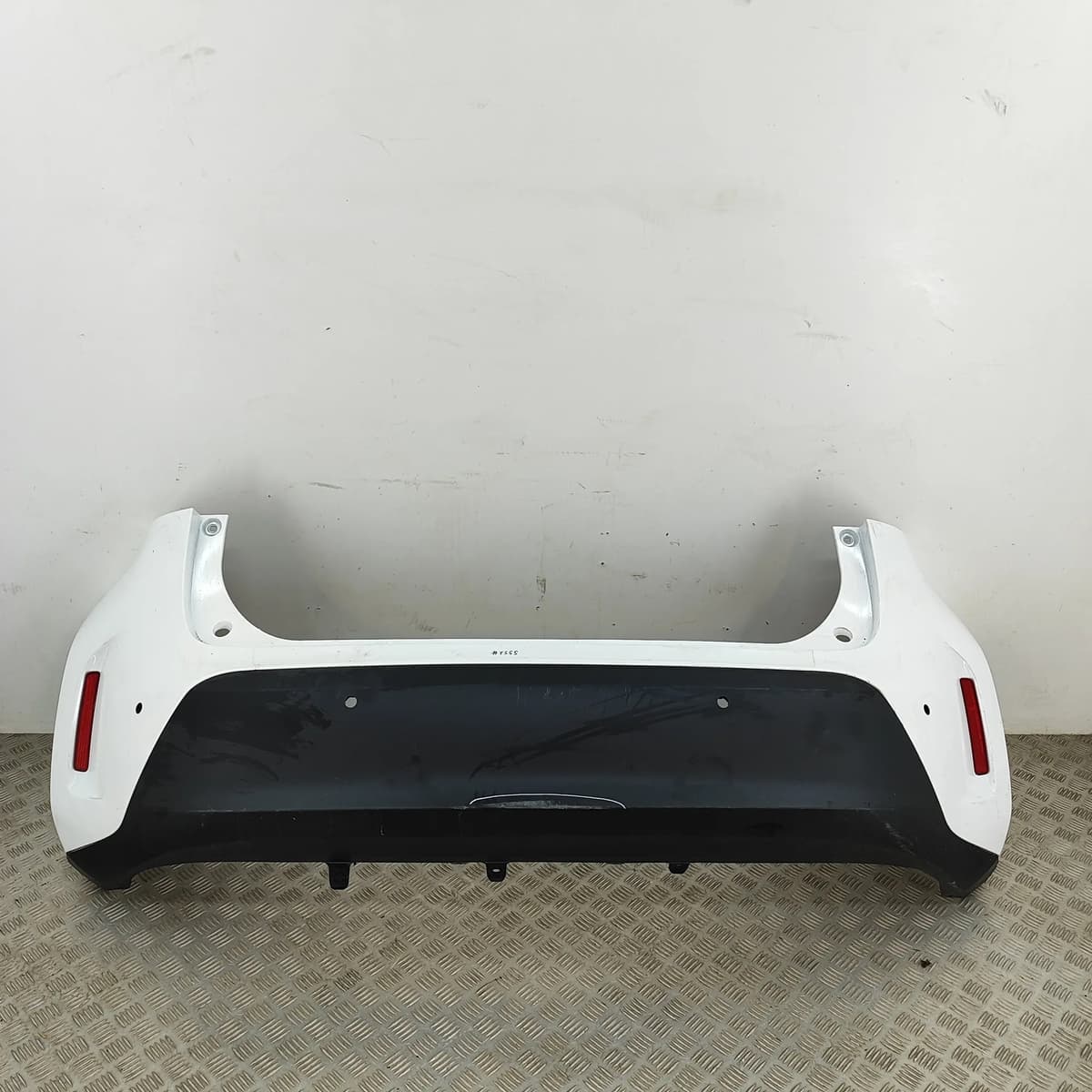 TOYOTA YARIS CROSS XP210 Rear Bumper 52159-0DB40 2023 040 31966793