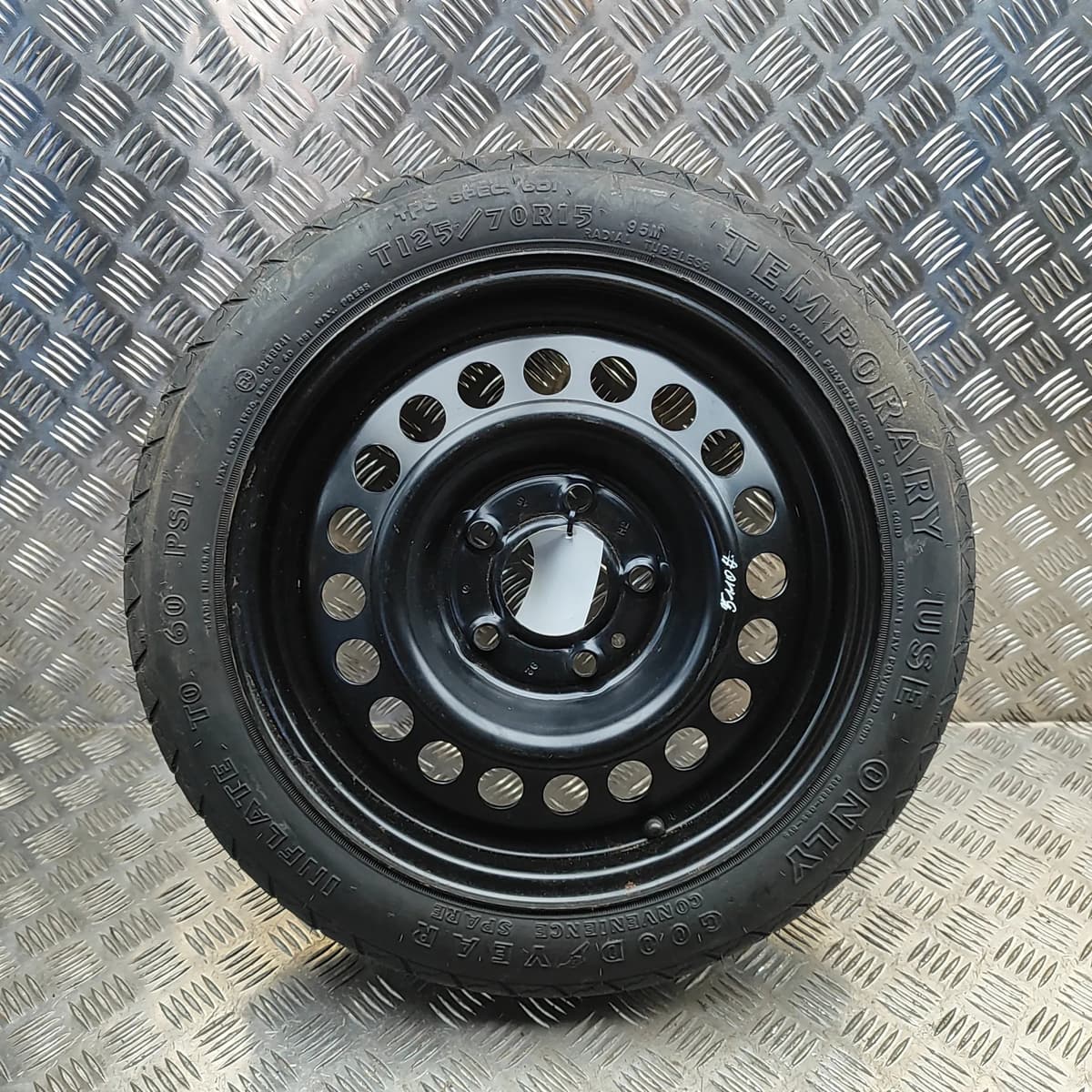 CADILLAC ELDORADO Coupe MK12 Spare Wheel Space Saver 09591938 1993 31985653