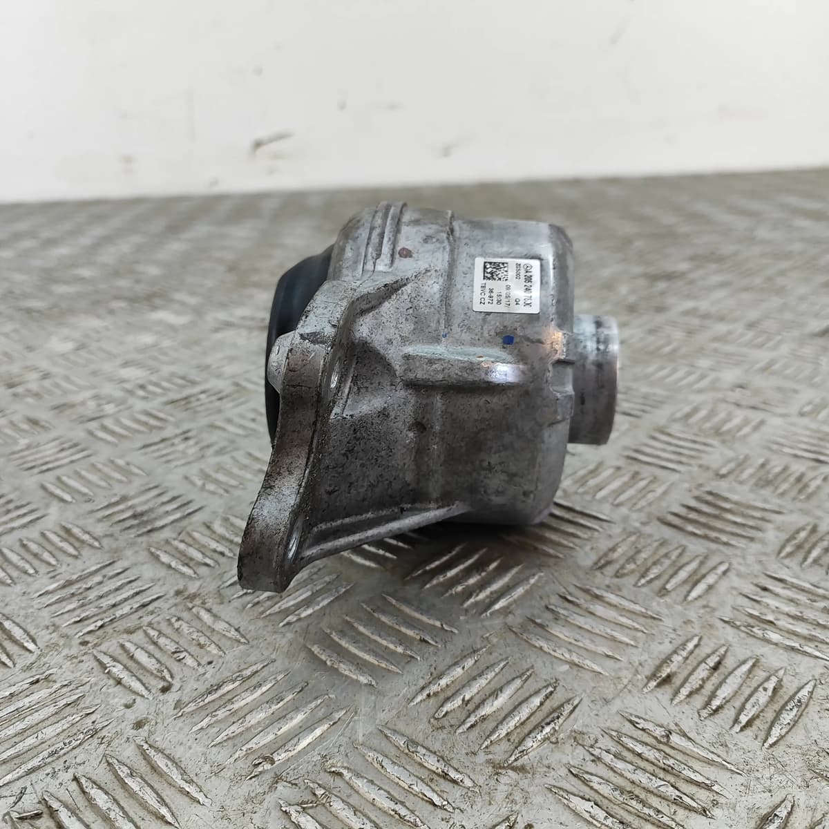 MERCEDES-BENZ C C205 Left Engine Mount A2052407800 2.1D 150kw 2017 31994459