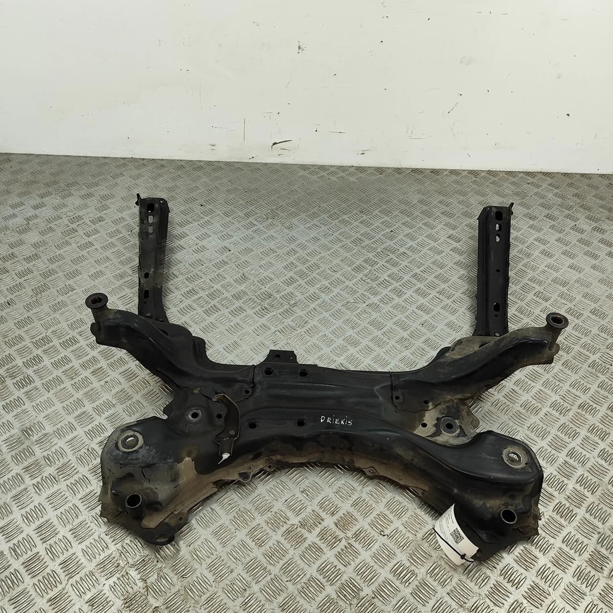 TOYOTA PRIUS W3 Front Subframe 51201-12442 1.8 Petrol / electricity 31996614