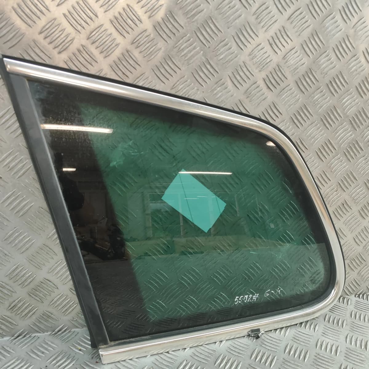Volkswagen TOUAREG 7P Rear Left Quarter Window 7P6845297 2017 32008292