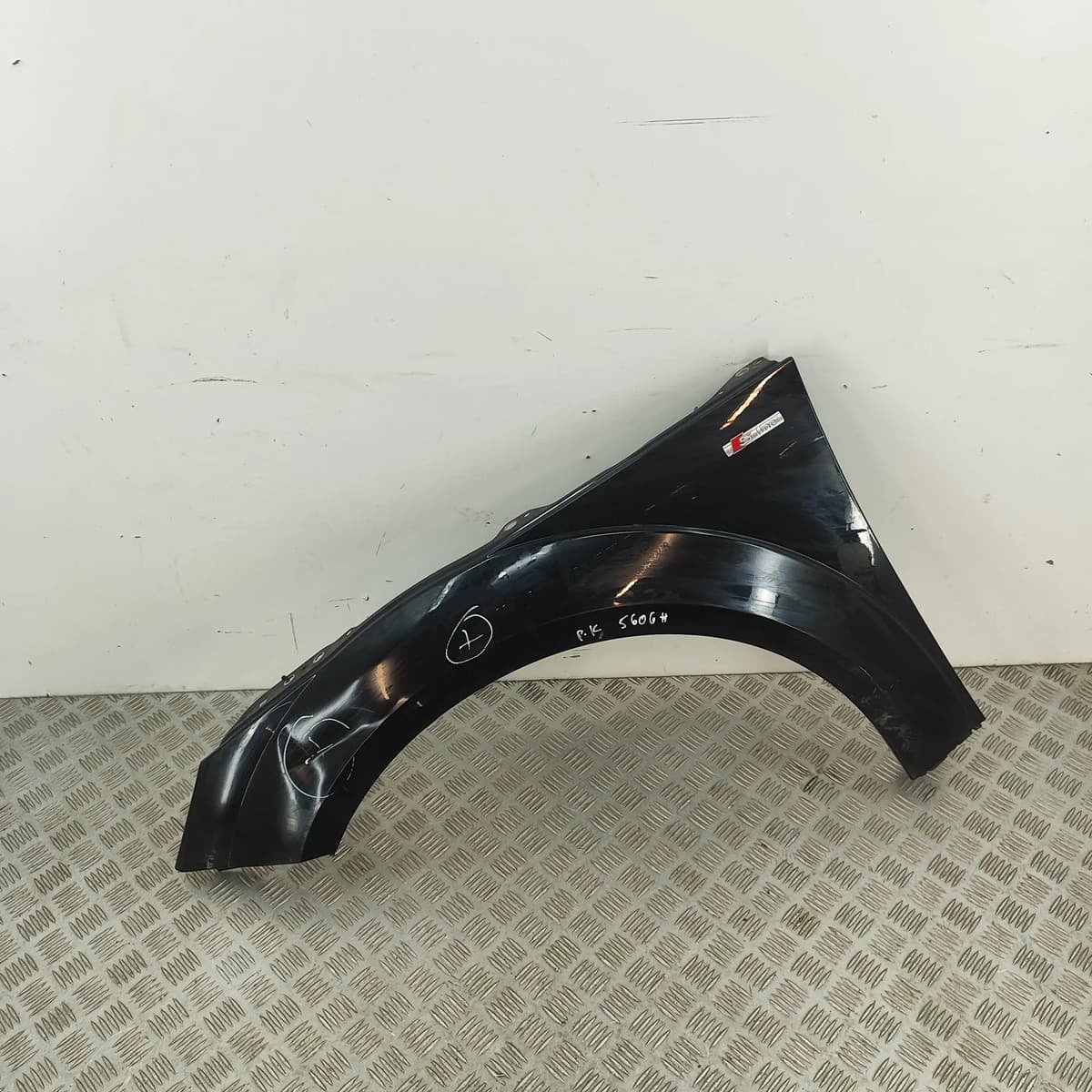 AUDI TT MK3 FV Front Left Fender 8S0821117A 2020 32065813