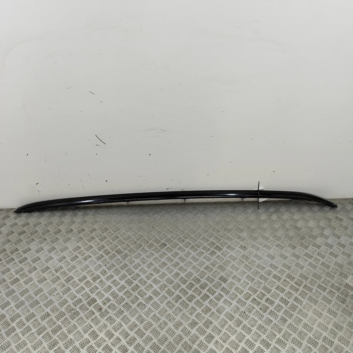 LAND ROVER RANGE ROVER VELAR L560 Right Side Roof Rail J8AM-550A62-BD 2018