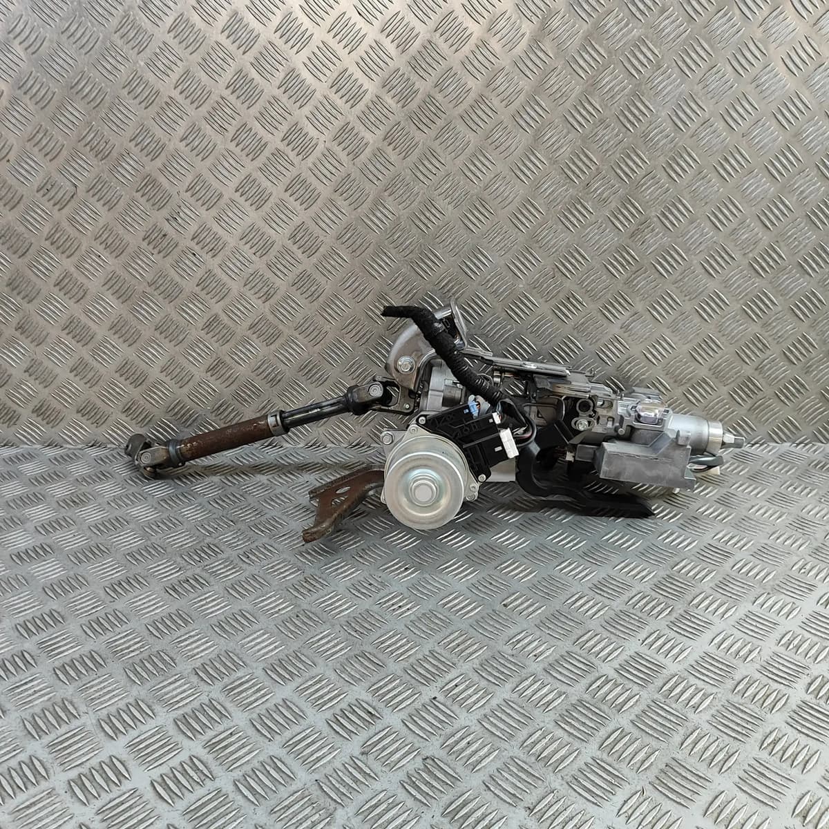 MAZDA CX-5 KE GH Steering Column Mechanism BHR1-32-150D 2.2 Diesel 32094971 RHD