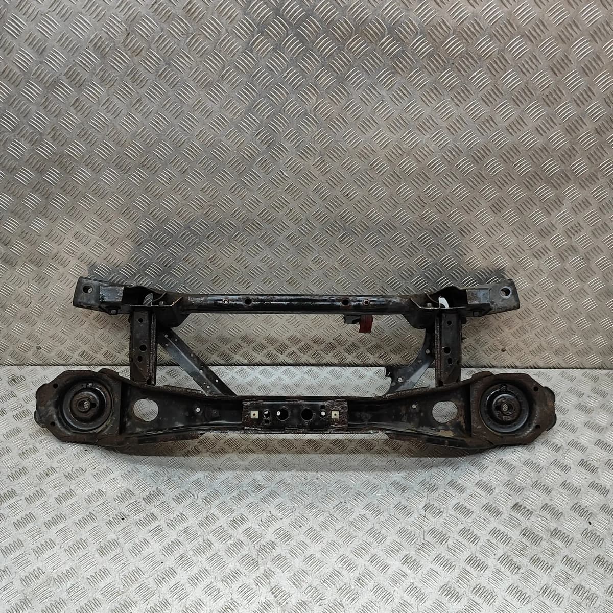 FORD FOCUS MK3 Rear Subframe G1FY-5K952-AD 1.0 Petrol 92kw 2017 32185743