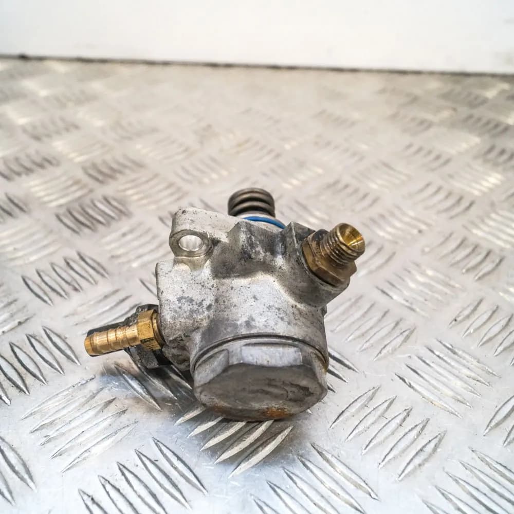 VW GOLF VII 5G1, BQ1, BE1, BE2 2015 Fuel Pump