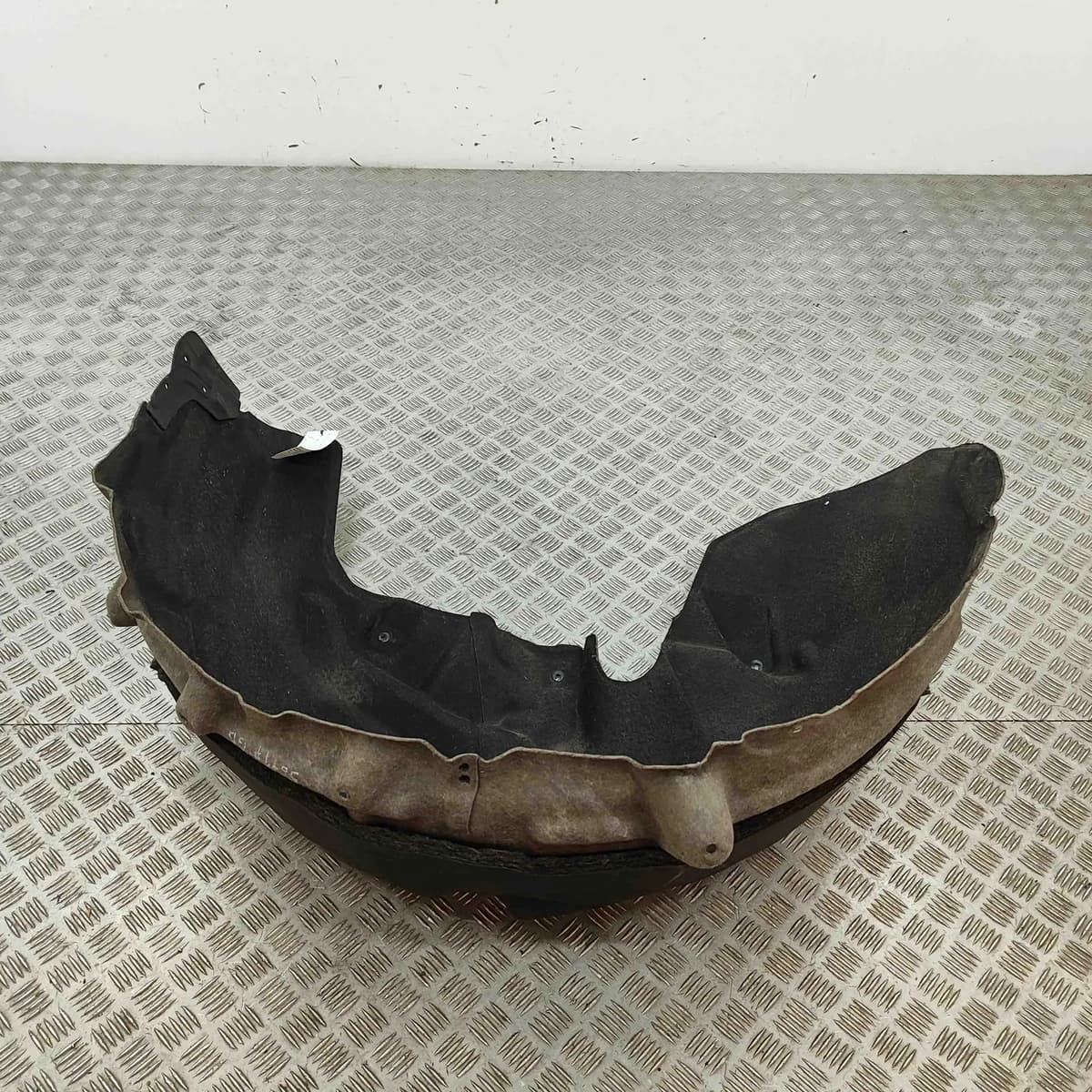 MERCEDES-BENZ GLE W167 Rear Right Arch Liner A1676902508 3.0 Hybrid 280kW 2023