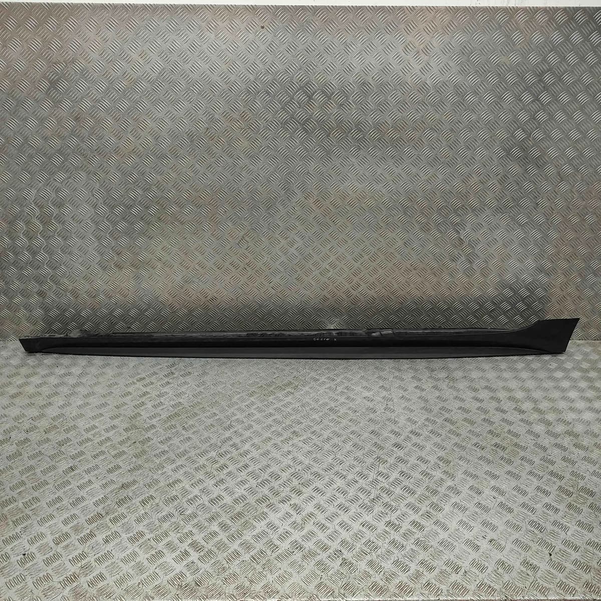 AUDI A5 Sportback F5A Left Side Plastic Sideskirt Cover 8W8853859A 32397213
