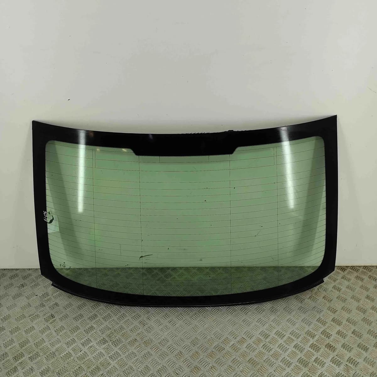 BMW 5 G30 Rear Window Glass 7388751 2.0 Petrol / electricity 185kw 2020 32397868