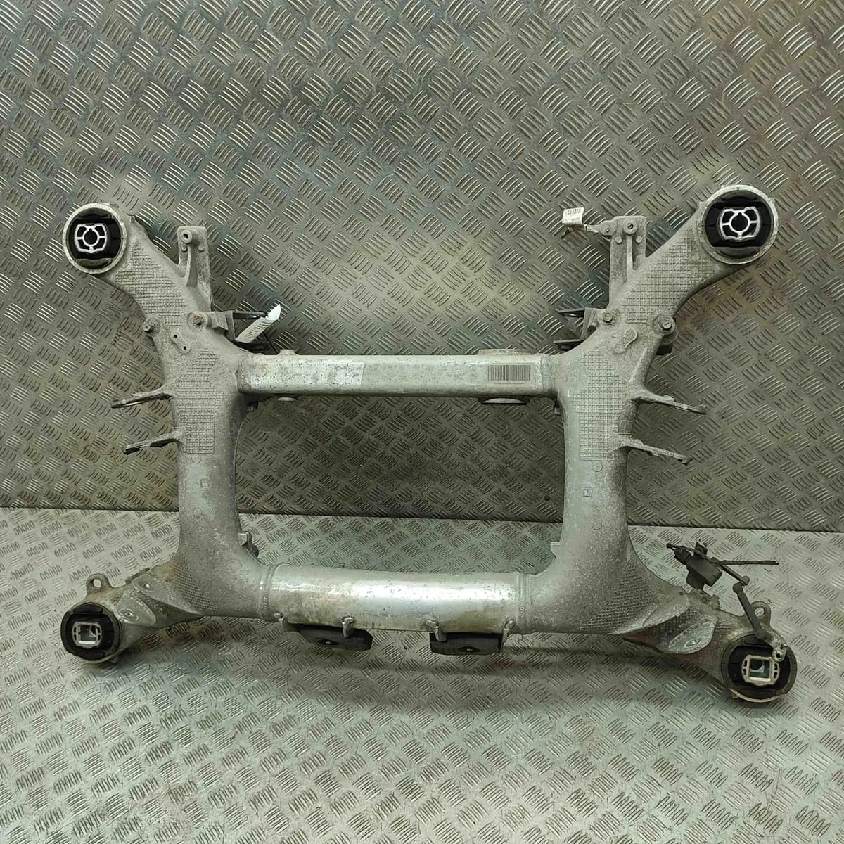 BMW 5 G30 Rear Subframe 6886057 2.0 Petrol / electricity 185kw 2020 32409956