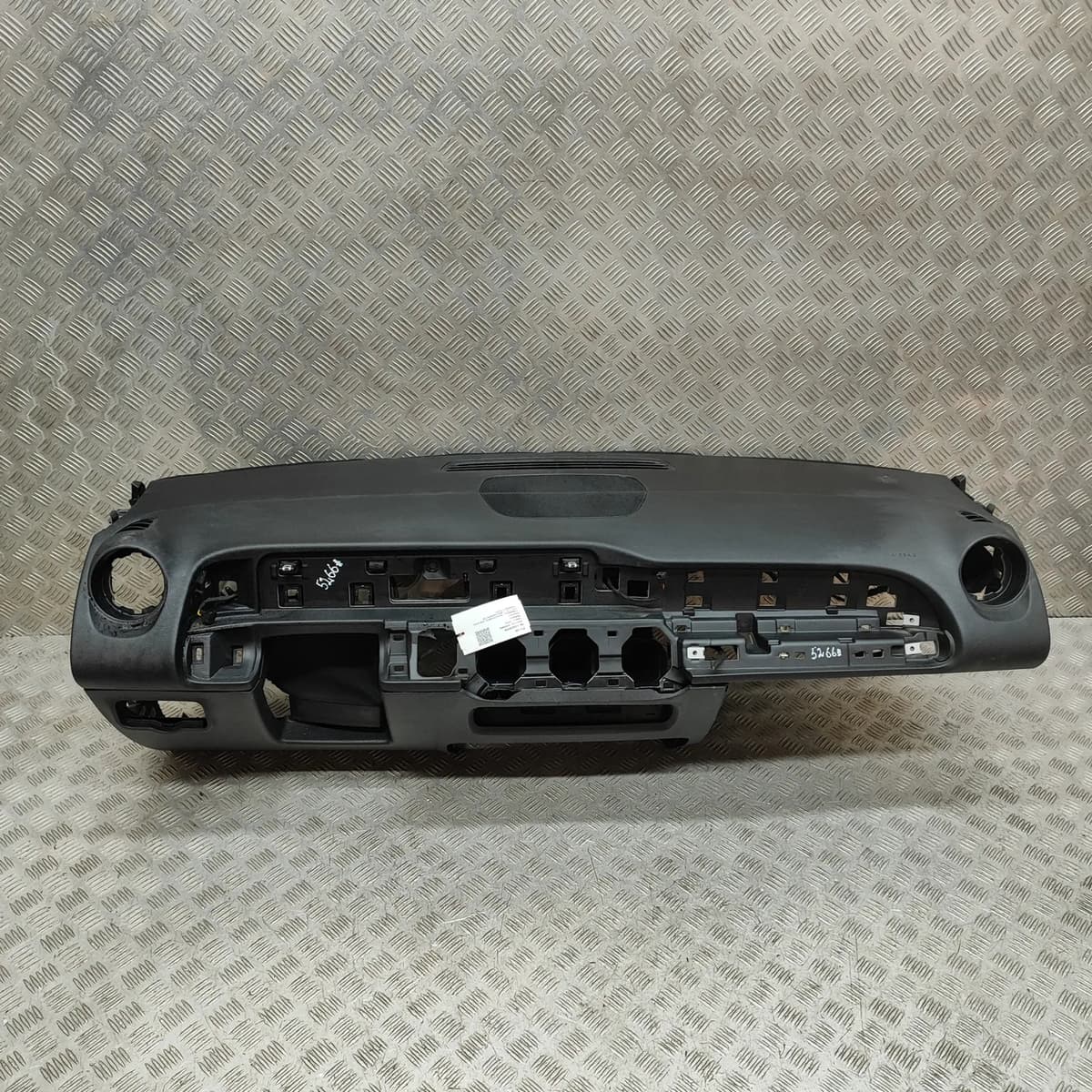 MERCEDES-BENZ EQB X243 Dashboard LHD A2476807300 Electricity 168kw 2023 32410179