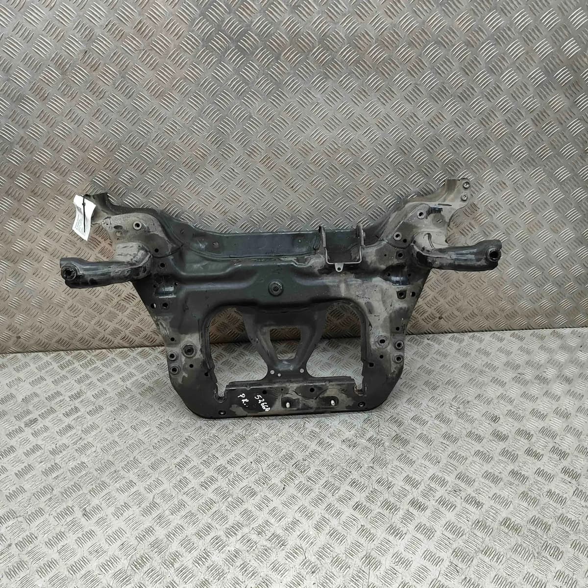MERCEDES-BENZ EQB X243 Front Subframe A2436207100 Electricity 168kw 32429188