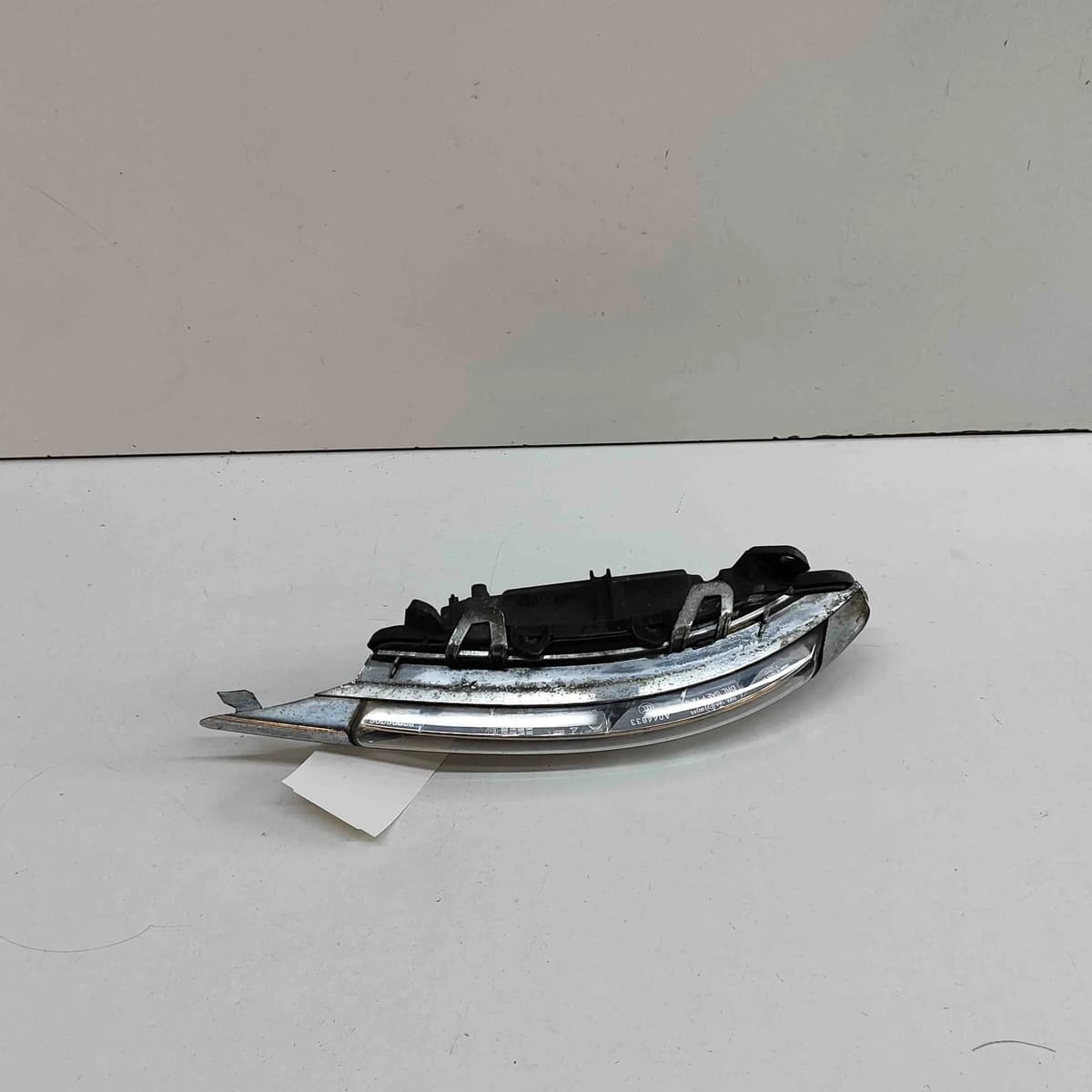 MERCEDES-BENZ S W221 Front Right Additional Light A2218201056 32470080