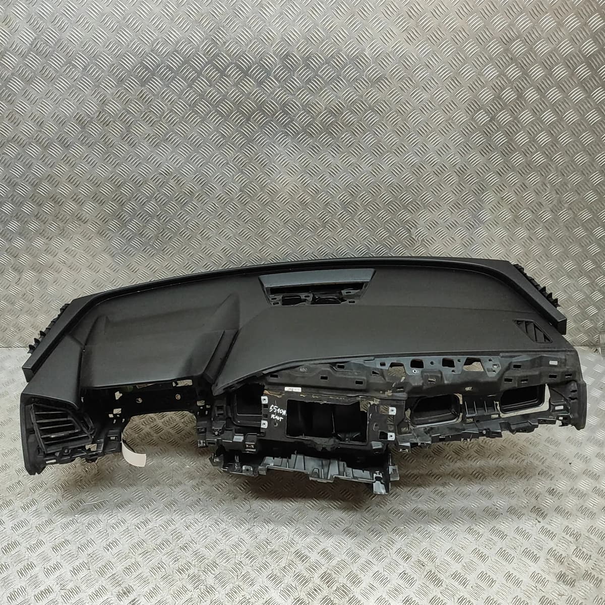 AUDI Q4 SUV F4 Dashboard 89B857001 LHD 2024 32552155