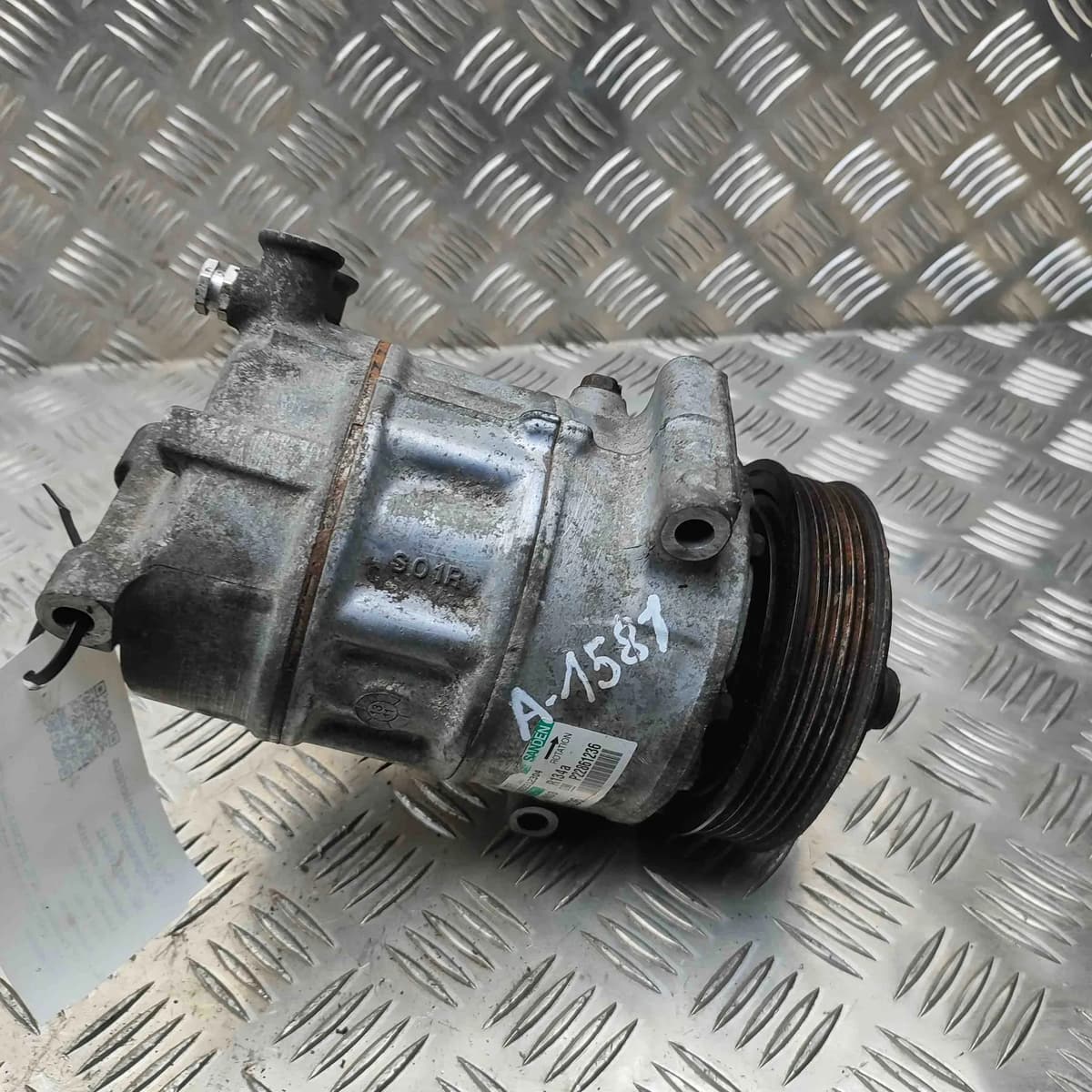 OPEL Vauxhall INSIGNIA A Sedan G09 A/C Pump Compressor 22861236 2.0 Diesel 103kW