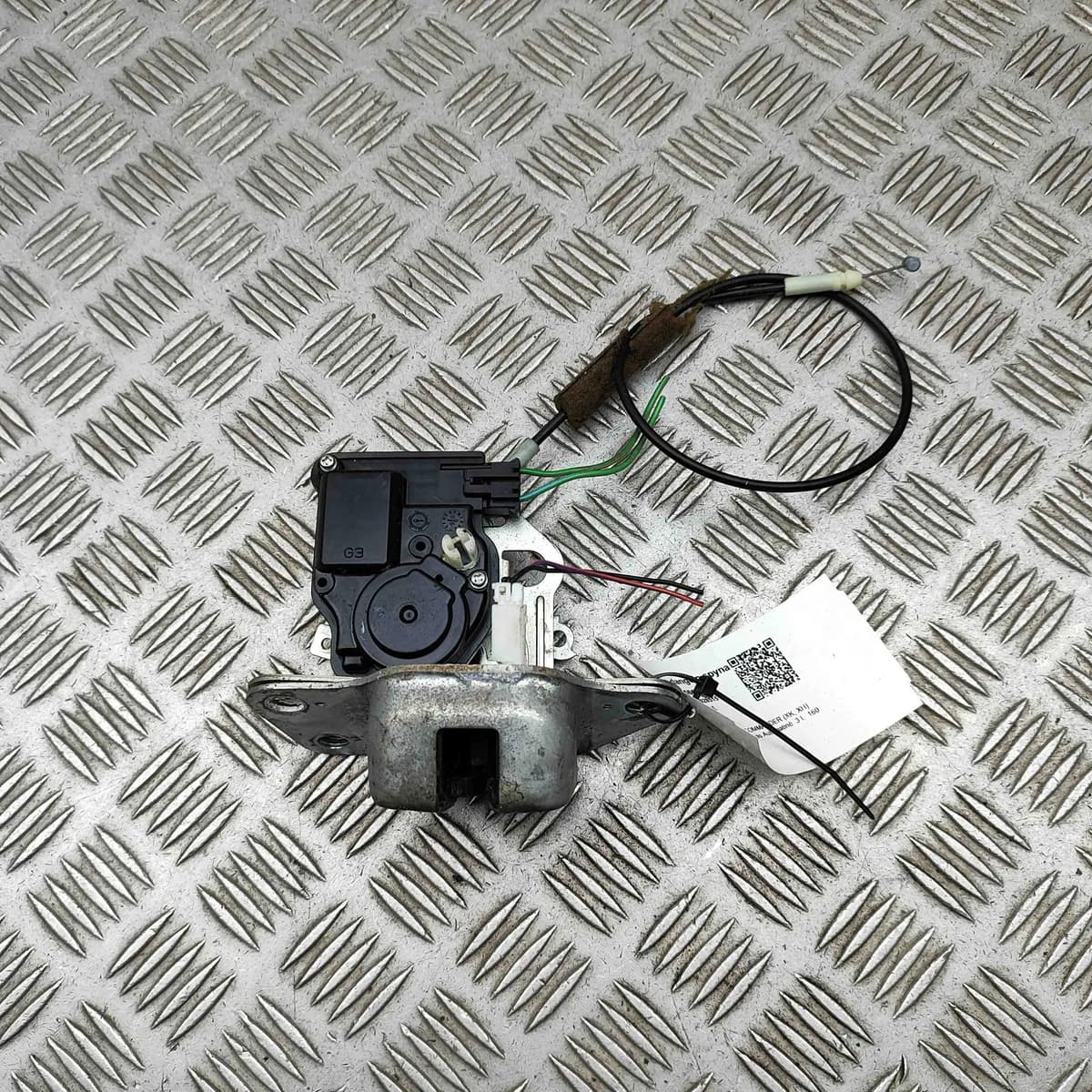 JEEP COMMANDER XK Tailgate Boot Lock 04589131AA 3.0 Diesel 160kW 2006 32595668
